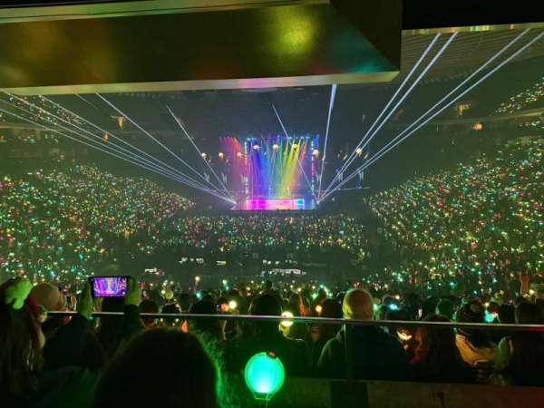 Oakland Arena, section: 107, row: DS, seat: 6