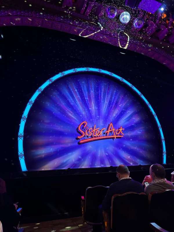 Capitol Theatre, Sydney, section: stalls, row: B, seat: 14