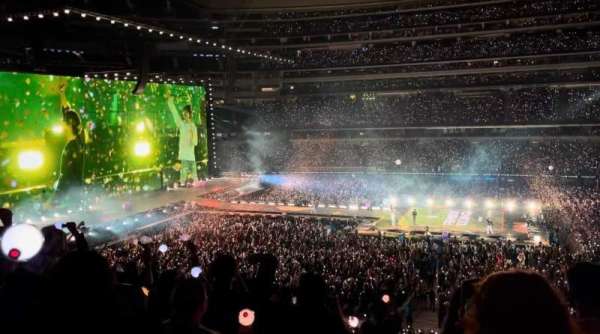 SoFi Stadium, section: VIP220, row: 8, seat: 18