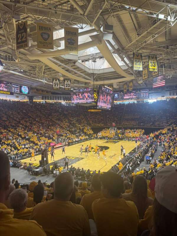 Carver-Hawkeye Arena, section: EE, row: 19, seat: 5