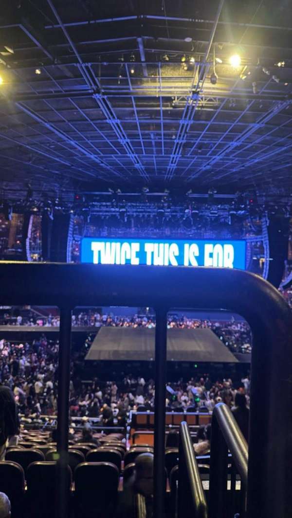Kia Forum, section: 209, row: 3, seat: 3