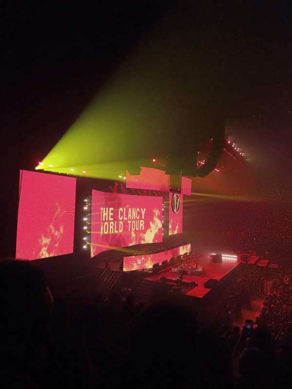 LDLC Arena, section: 202, row: N, seat: 42