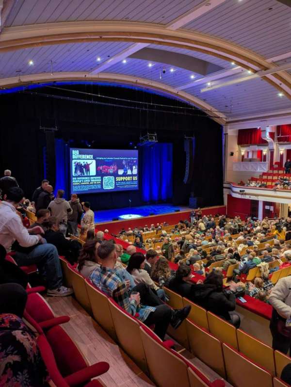 De Montfort Hall, section: Left Circle, row: E, seat: 31