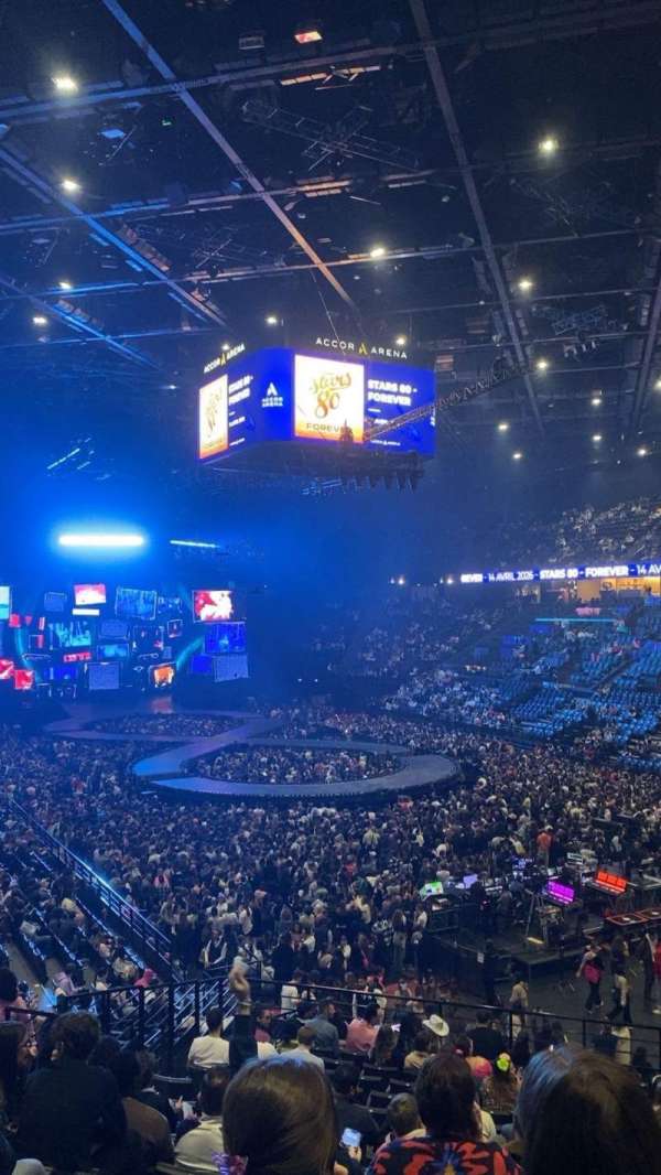 Accor Arena, section: Gradin T, row: 5, seat: 3