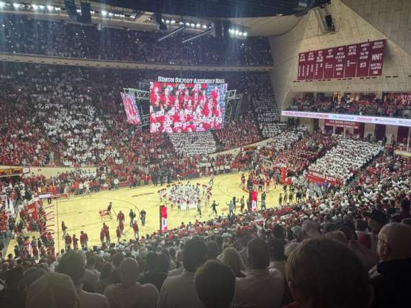 Simon Skjodt Assembly Hall, section: E, row: 26, seat: 3