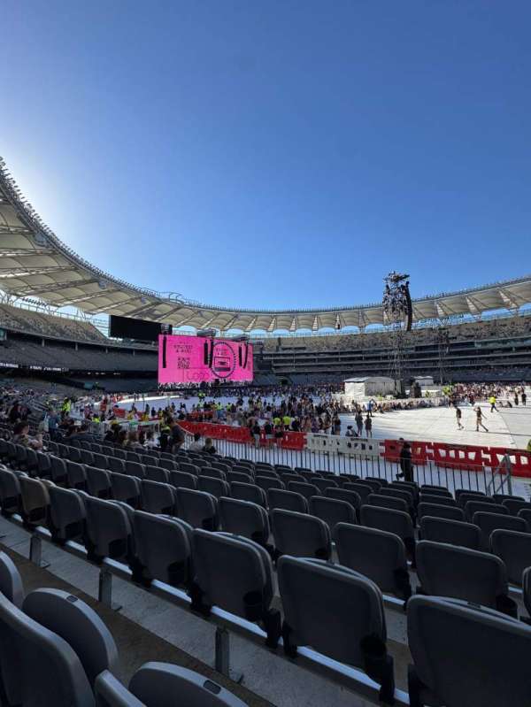 Optus Stadium, section: 144, row: 18, seat: 18