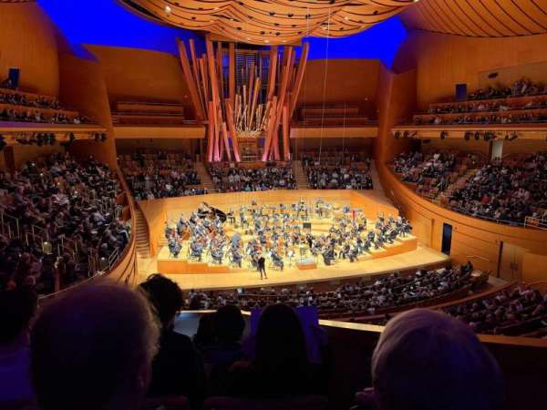 Walt Disney Concert Hall, section: Terrace, row: E, seat: 159