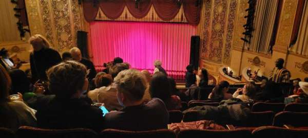 Warner Theatre, Washington D.C., section: Mid-Balcony R, row: FF, seat: 8