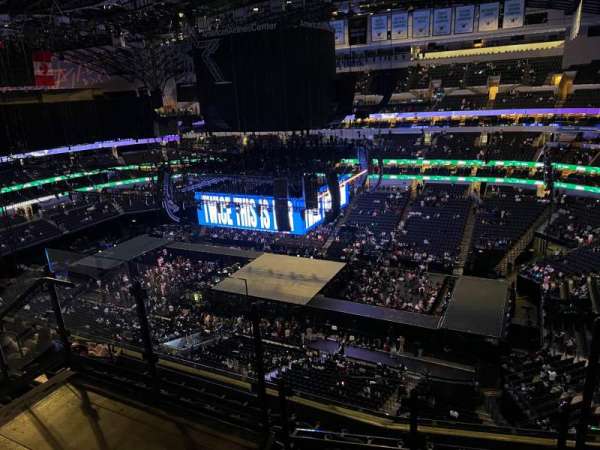 American Airlines Center, section: 324, row: H, seat: 7