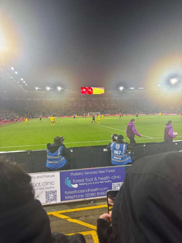 St Mary's Stadium, section: 20, row: D, seat: 541