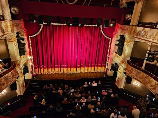 Garrick Theatre, section: Grand Circle, row: G, seat: 34