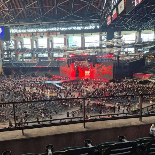 Globe Life Field, section: 122, row: 3, seat: 8