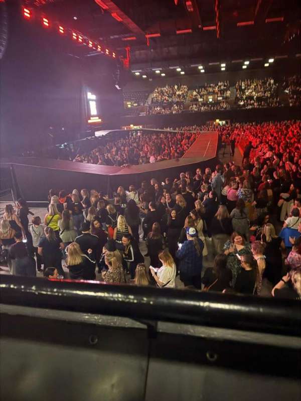 Brighton Centre, section: West Balcony, row: A, seat: 23