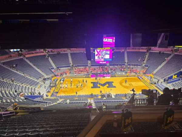 Crisler Center, section: Wolverine Den, row: C, seat: 15