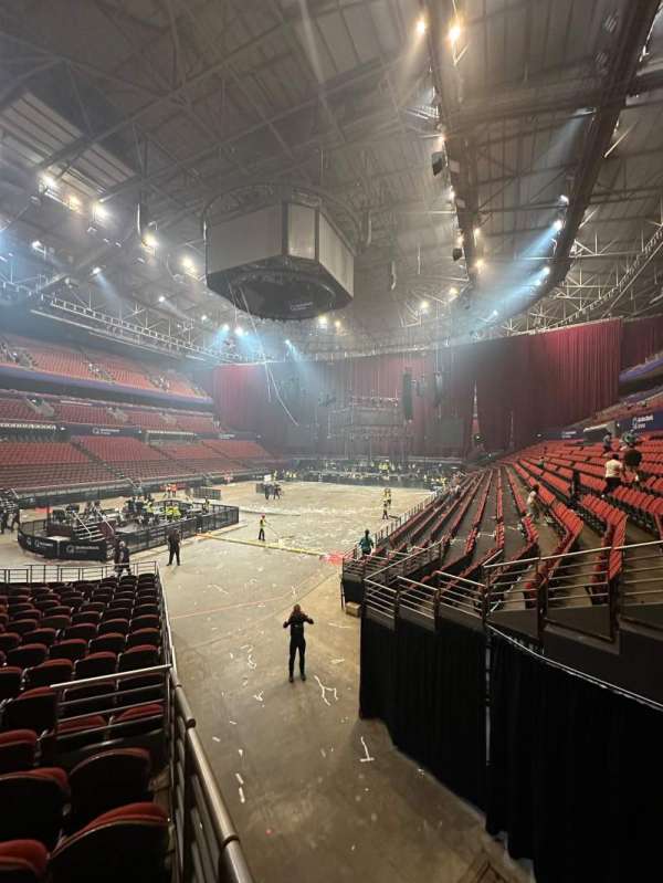 qudos bank arena, section: 7, row: E, seat: 150