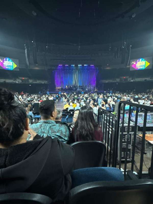 Blaisdell arena, section: B, row: 6, seat: 13