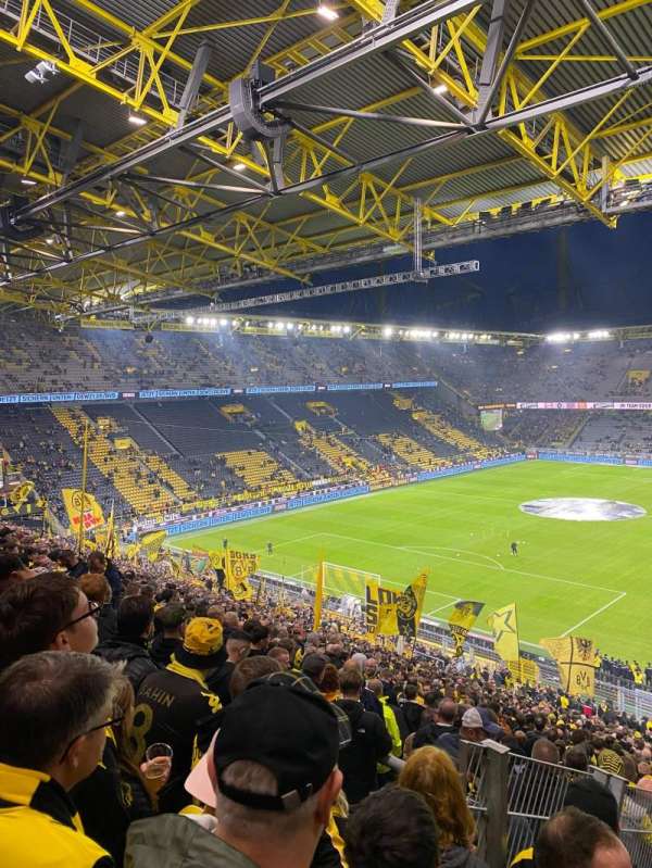 Signal Iduna Park, section: 84
