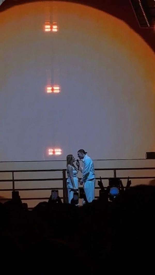 ING Arena, section: Floor E, row: 7, seat: 12