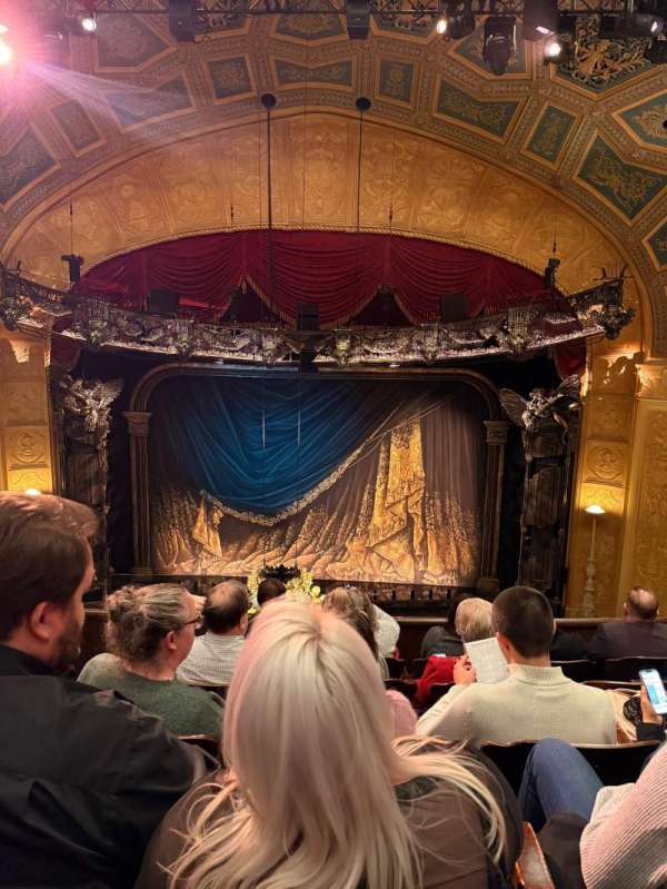 Detroit Opera House, section: Balcony 2, row: EE, seat: 204