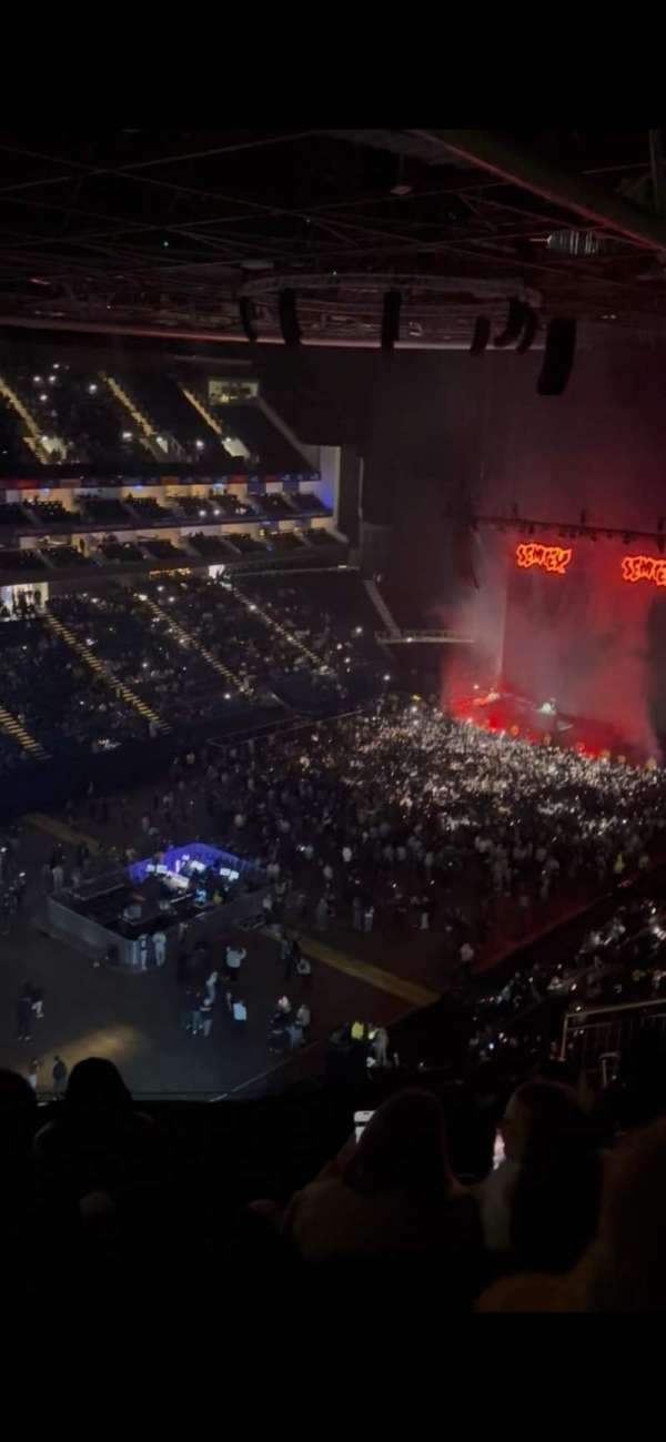 The O2, London, section: 415, row: E, seat: 812