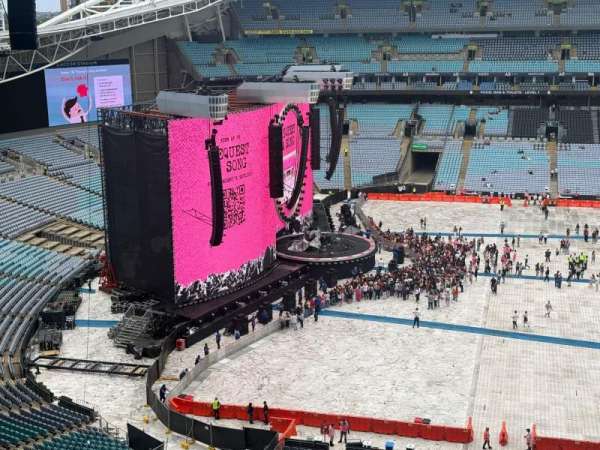 Accor Stadium, section: 6, row: 5, seat: 17