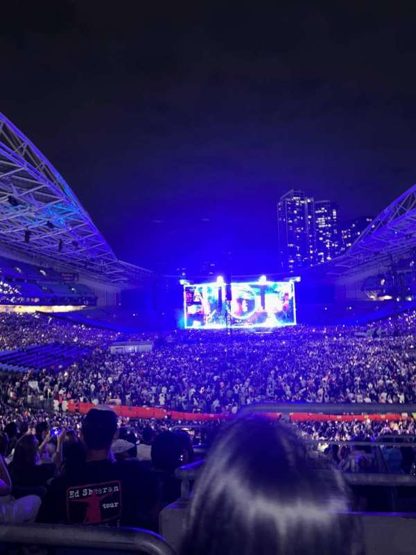 Accor Stadium, section: 117-2, row: 41, seat: 28