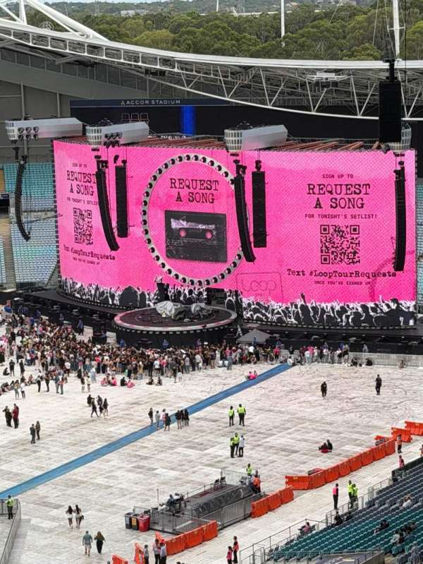 Accor Stadium, section: 621, row: 16, seat: 51