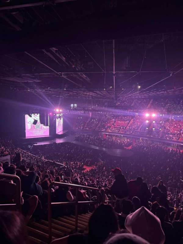 Kia Forum, section: 230, row: 13, seat: 2