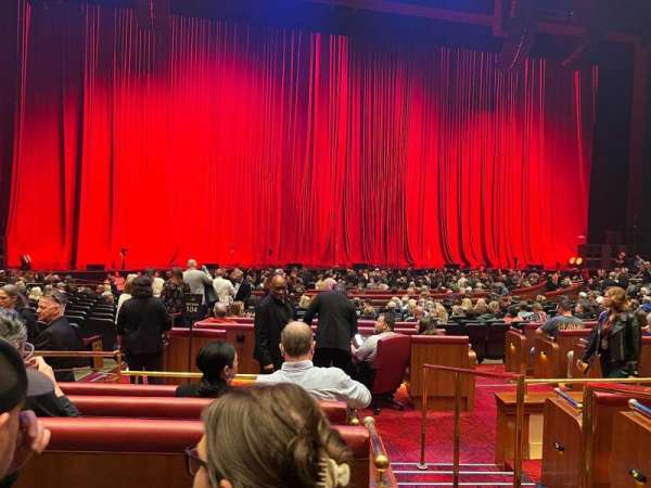 The Colosseum At Caesars Palace, section: 205, row: E, seat: 1