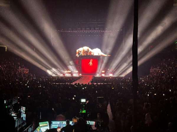 Desert Diamond Arena, section: 117, row: I, seat: 1