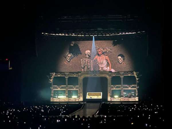 Desert Diamond Arena, section: 117, row: I, seat: 1