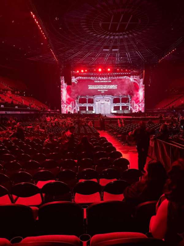 Kia Forum, section: 1, row: 5, seat: 8