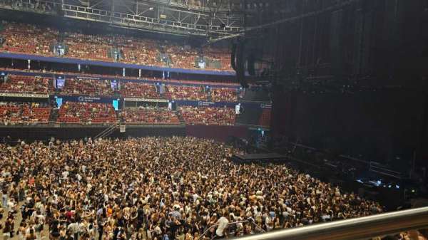 qudos bank arena, section: 42, row: A, seat: 302