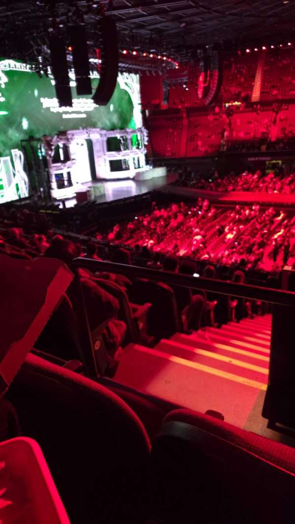 Kia Forum, section: 127, row: 14, seat: 12