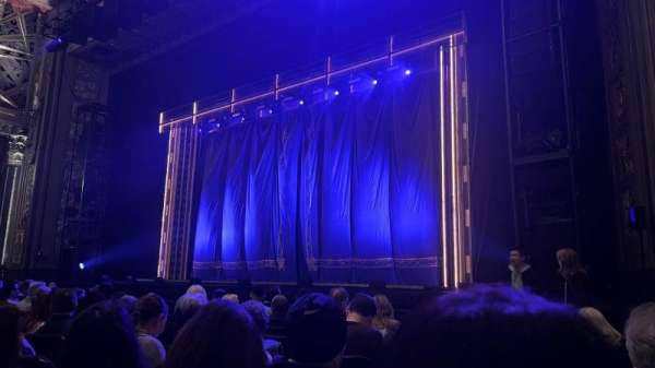 Hollywood Pantages Theatre, section: Orchestra RC, row: J, seat: 211