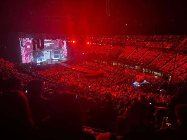 Kia Forum, section: 231, row: 19, seat: 18