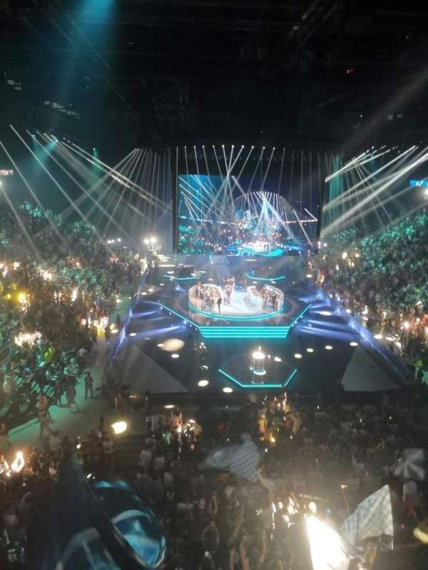 LDLC Arena, section: 312, row: B, seat: 95