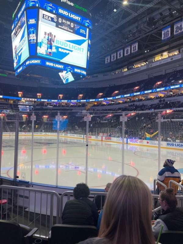 Enterprise Center, section: 125, row: G, seat: 4