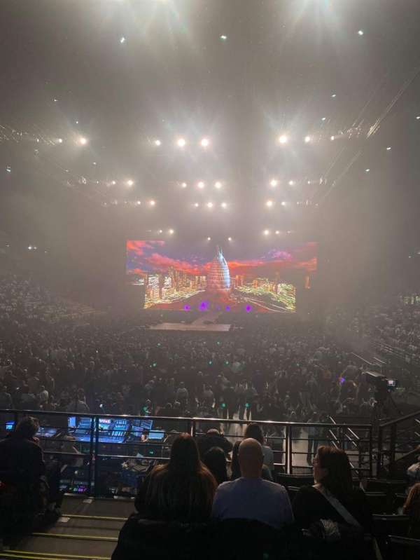 Accor Arena, section: Gradin A, row: 17, seat: 10
