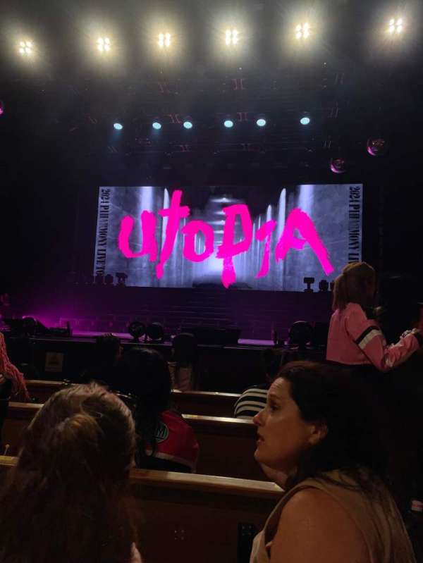 Grand Ole Opry House, section: 6, row: FF