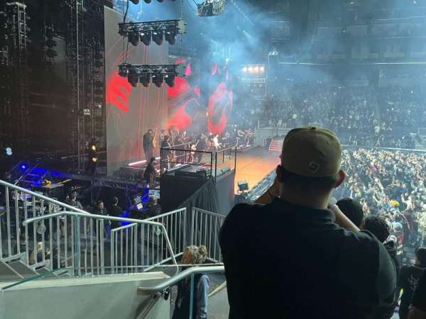 Chase Center, section: 117, row: 1, seat: 8