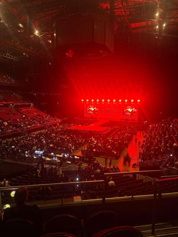 Qudos Bank Arena, section: 37, row: D, seat: 21