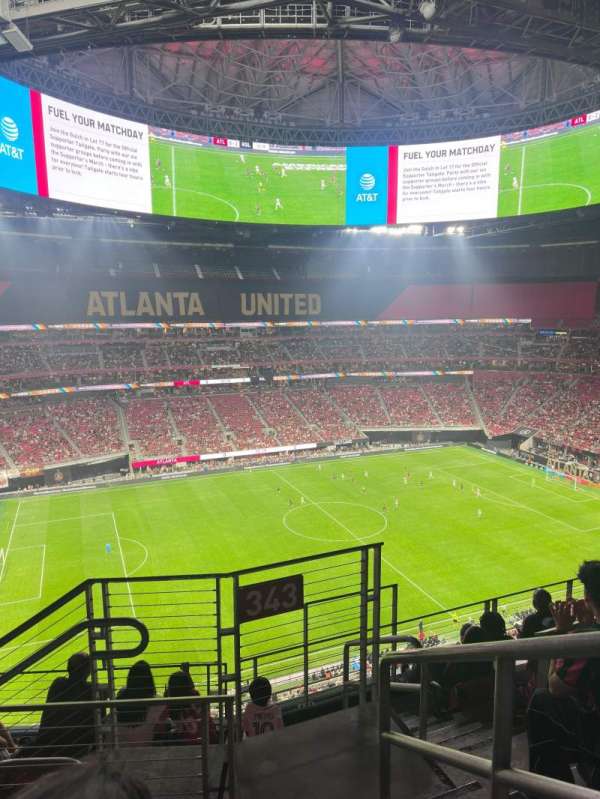 Mercedes-Benz Stadium, section: 343, row: 6, seat: 1