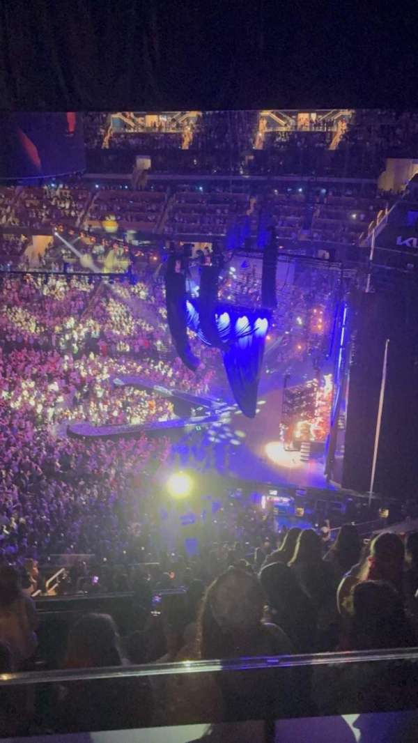 Kia Center, section: 206, row: 7, seat: 15