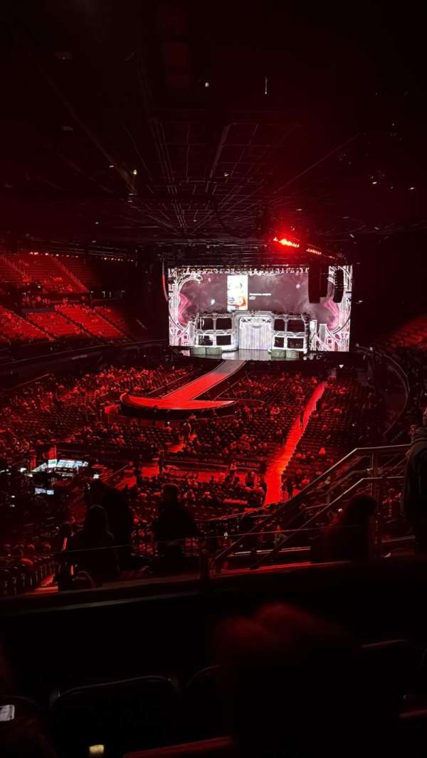 Kia Forum, section: 202, row: 6, seat: 11