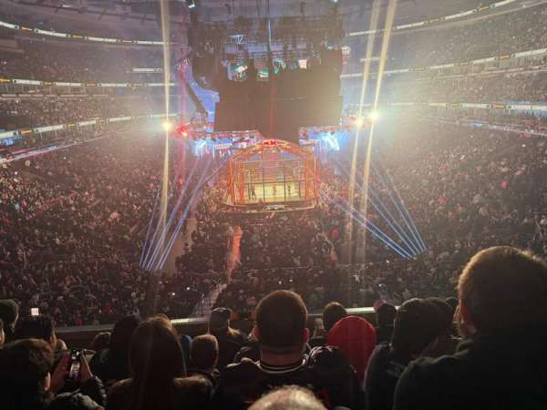 United Center, section: 209, row: 5, seat: 8