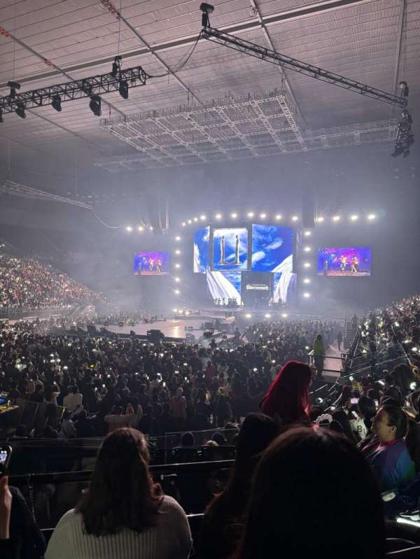 Rod Laver Arena, section: 17, row: H, seat: 307