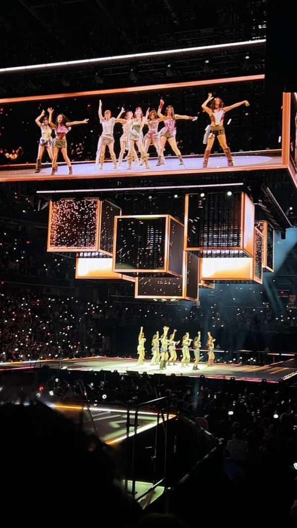 Capital One Arena, section: 107, row: E, seat: 7