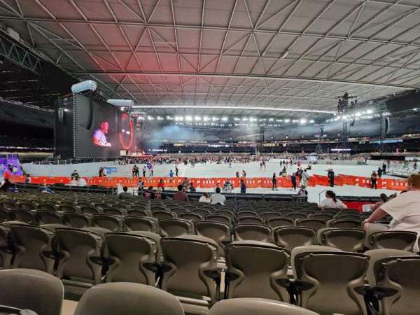 Marvel Stadium, section: L1-40, row: M, seat: 57