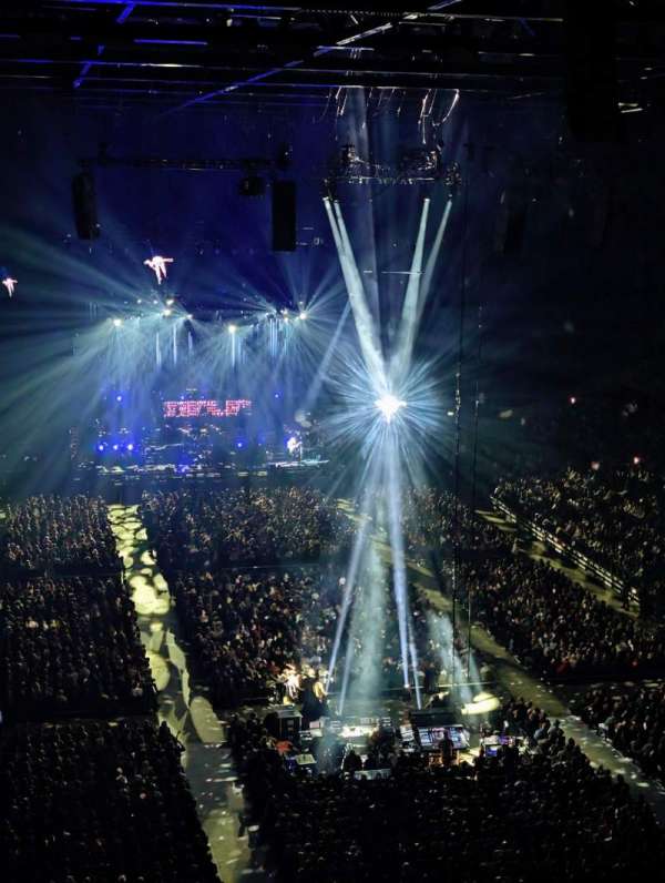 Royal Arena, section: 310, row: 13, seat: 267